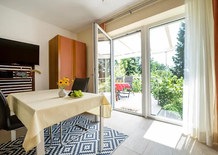 Im Garten - Haus Daniela グラーツ