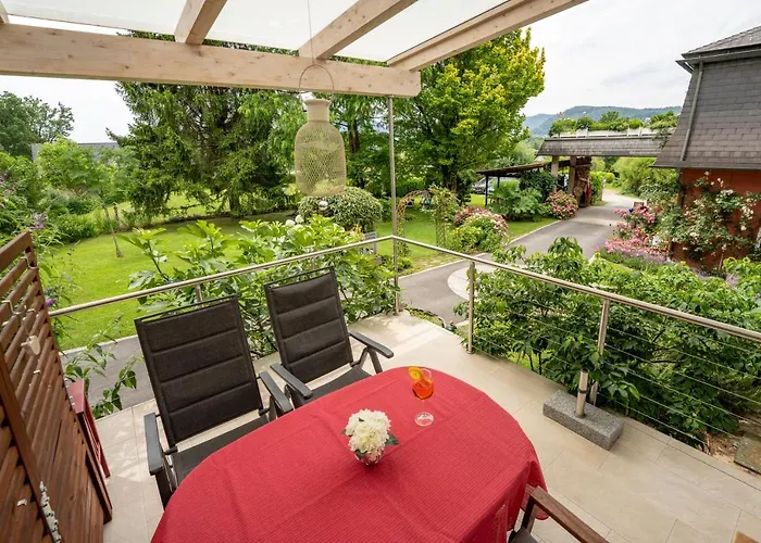 Im Garten - Haus Daniela * グラーツ